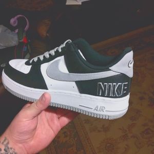 Size 12 air force 1